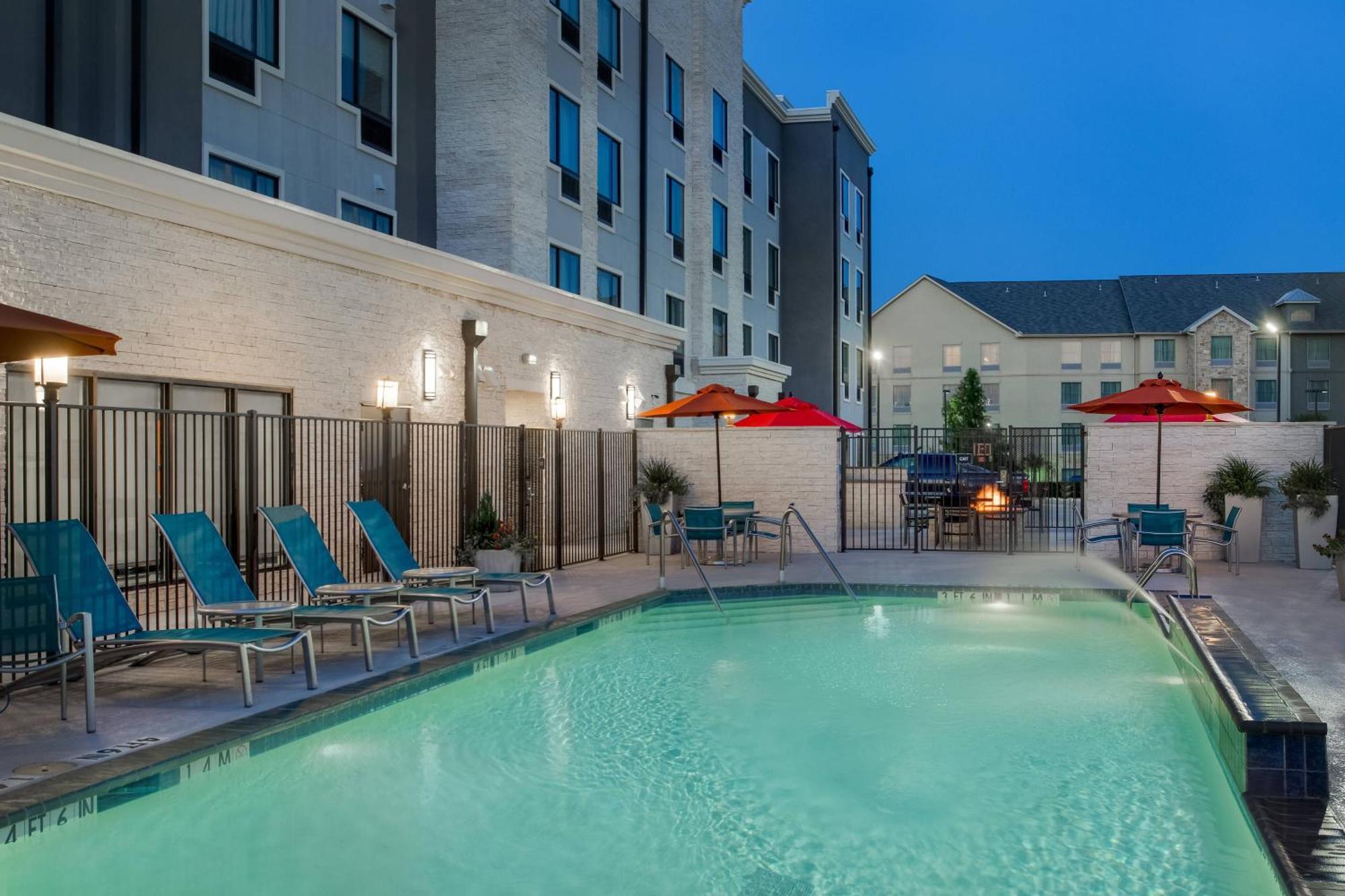 Towneplace Suites By Marriott Waco South Exterior foto